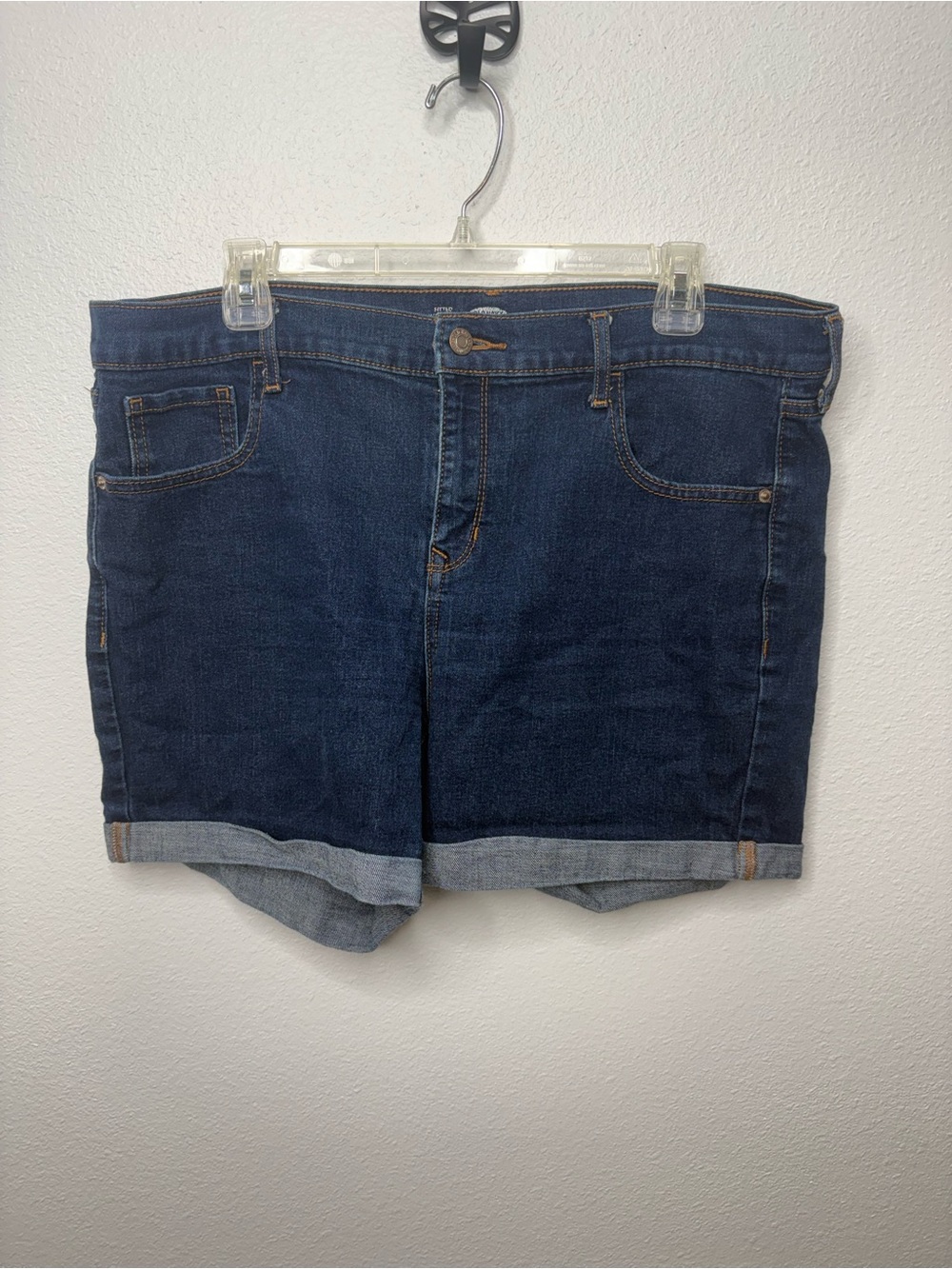 Old Navy Fitted Denim Shorts Size 16